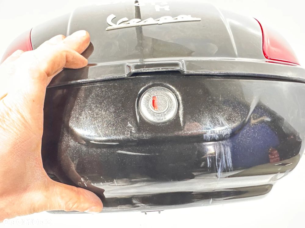 Kufer schowek Piaggio Vespa GTS 125 - 7