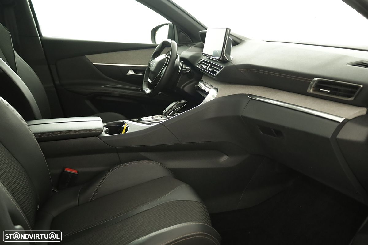 Peugeot 3008 1.2 PureTech GT EAT8 - 21