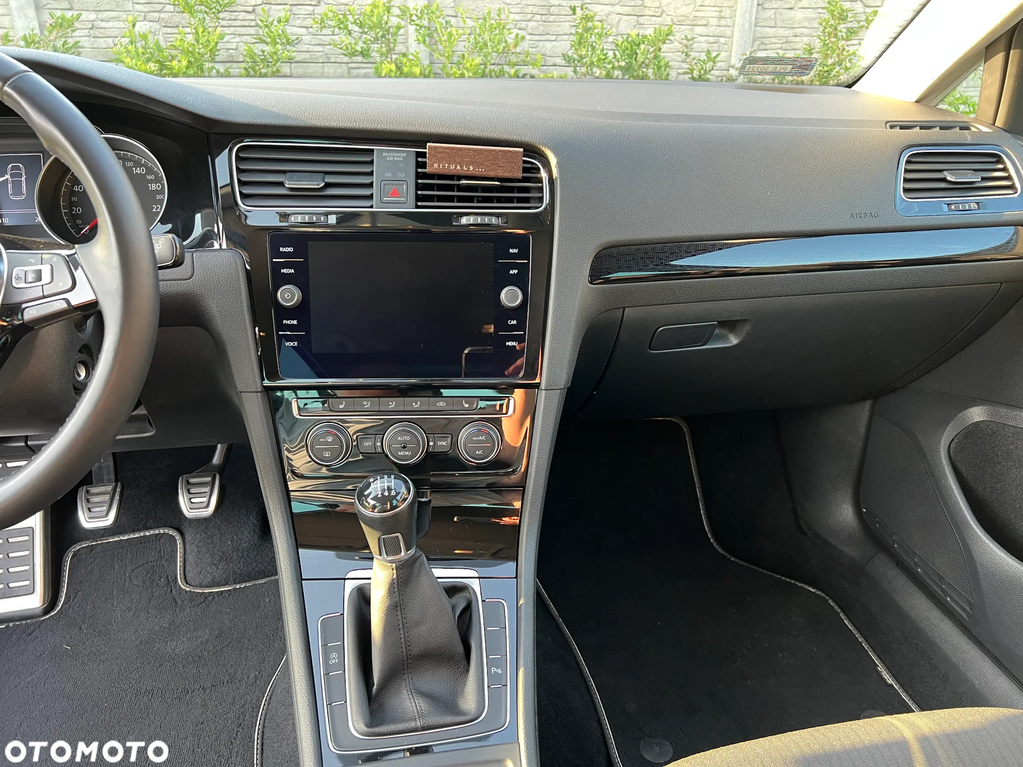 Volkswagen Golf VII 1.4 TSI BMT Highline - 19