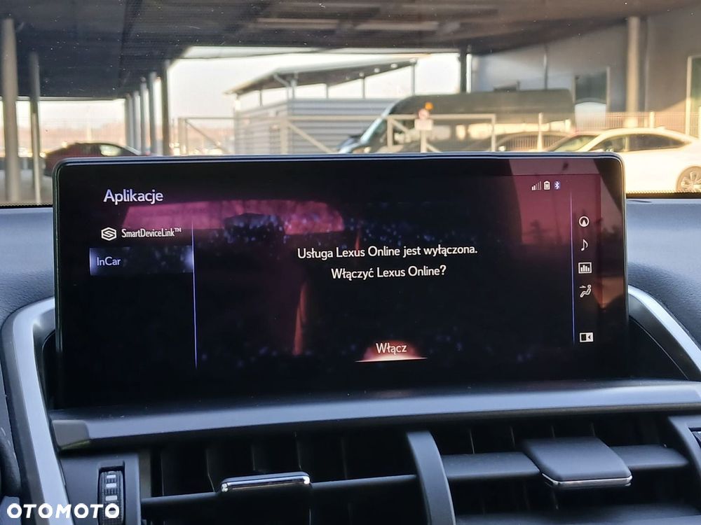 Lexus NX 300h F Impression AWD - 21