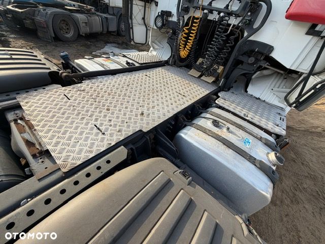 Scania R410LA6X2/4MNA - 31