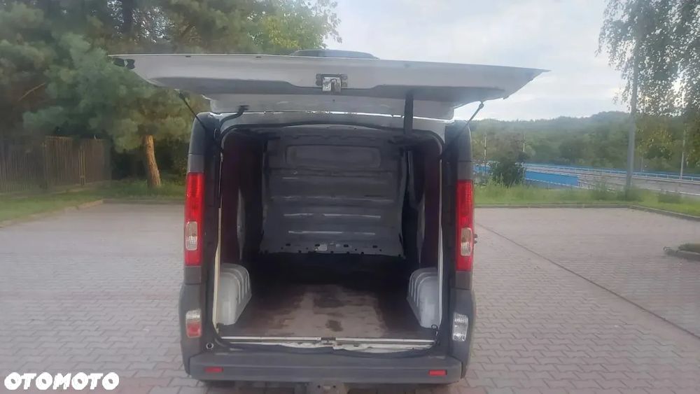 Opel Vivaro - 14
