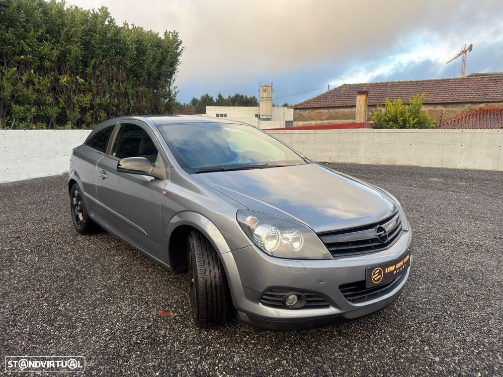 Opel Astra GTC 1.3 CDTi - 2