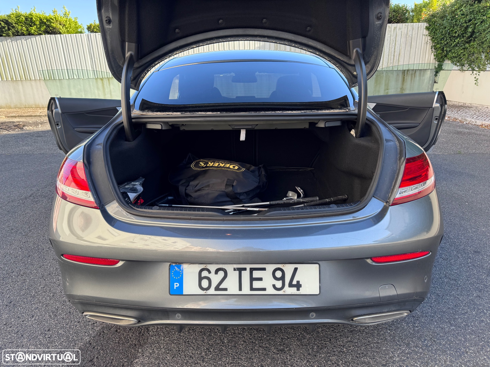Mercedes-Benz C 220 d Coupe 9G-TRONIC AMG Line - 12