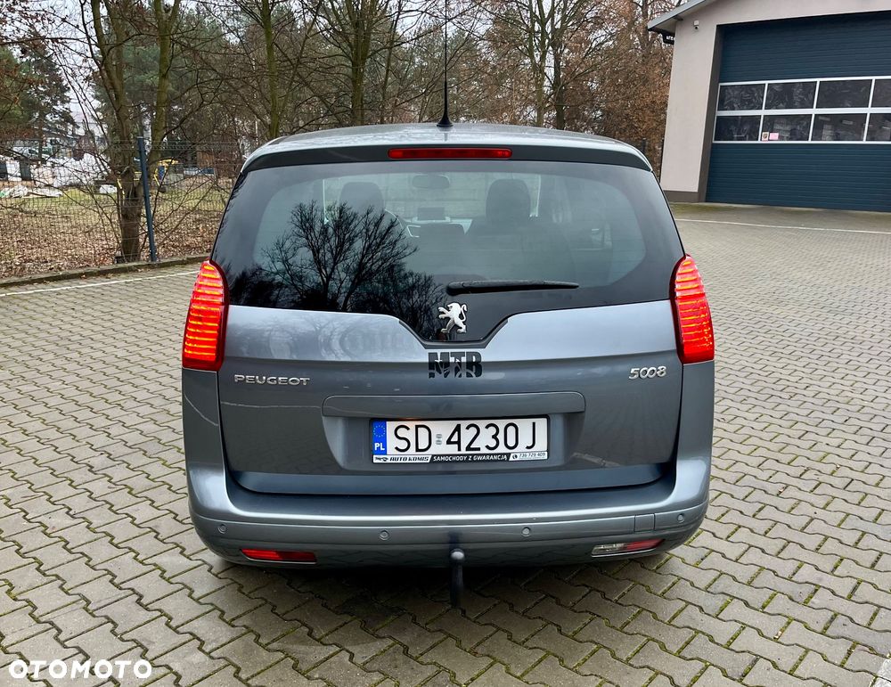 Peugeot 5008 HDI FAP 150 Allure - 7