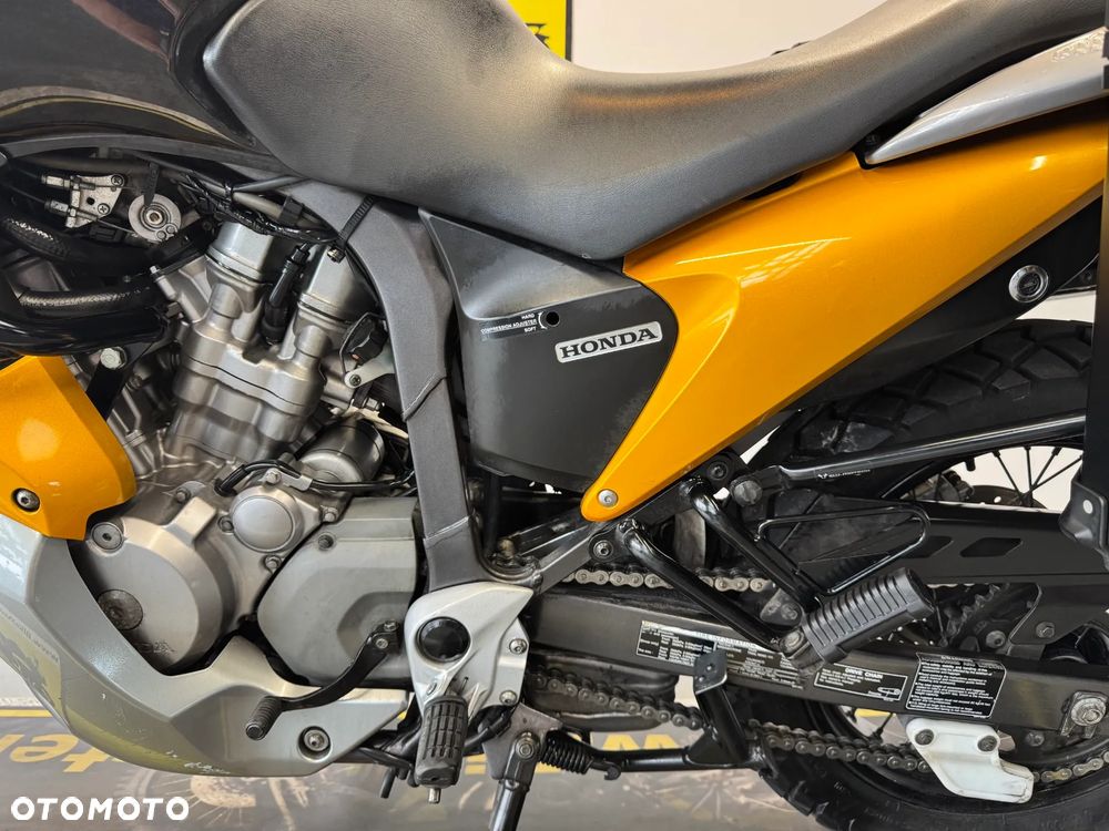 Honda XL - 23