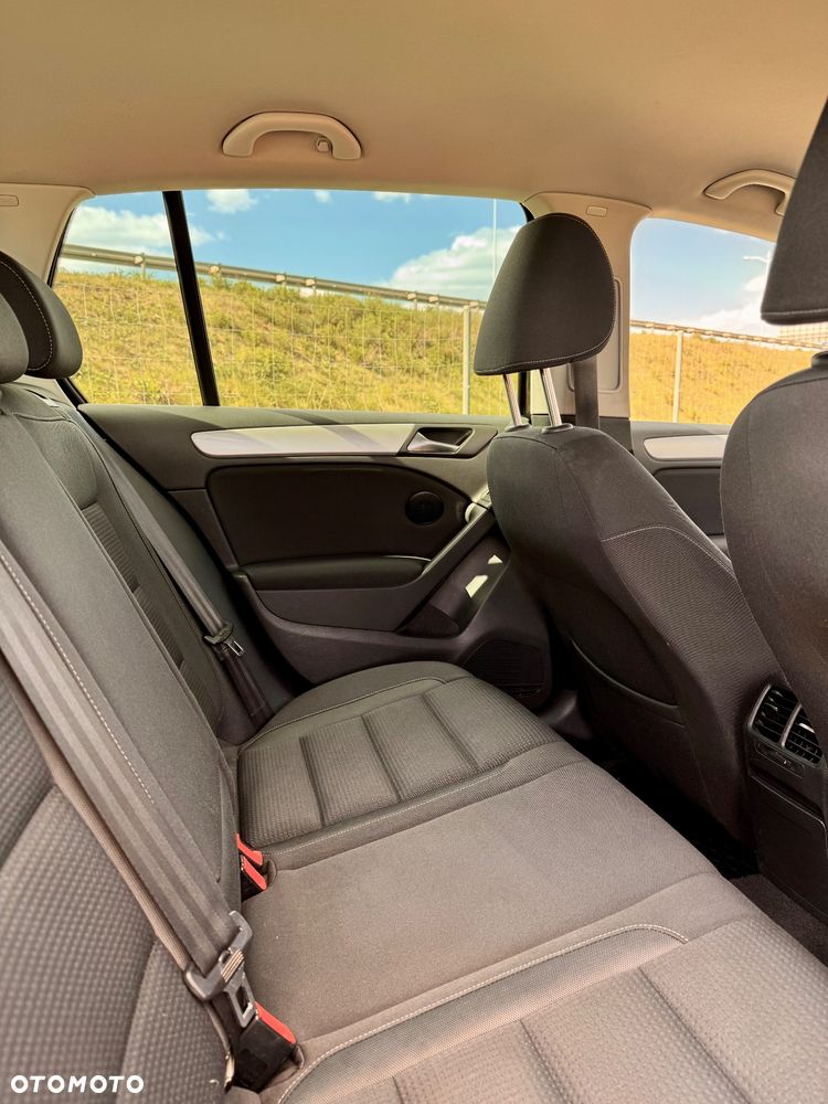 Volkswagen Golf - 5