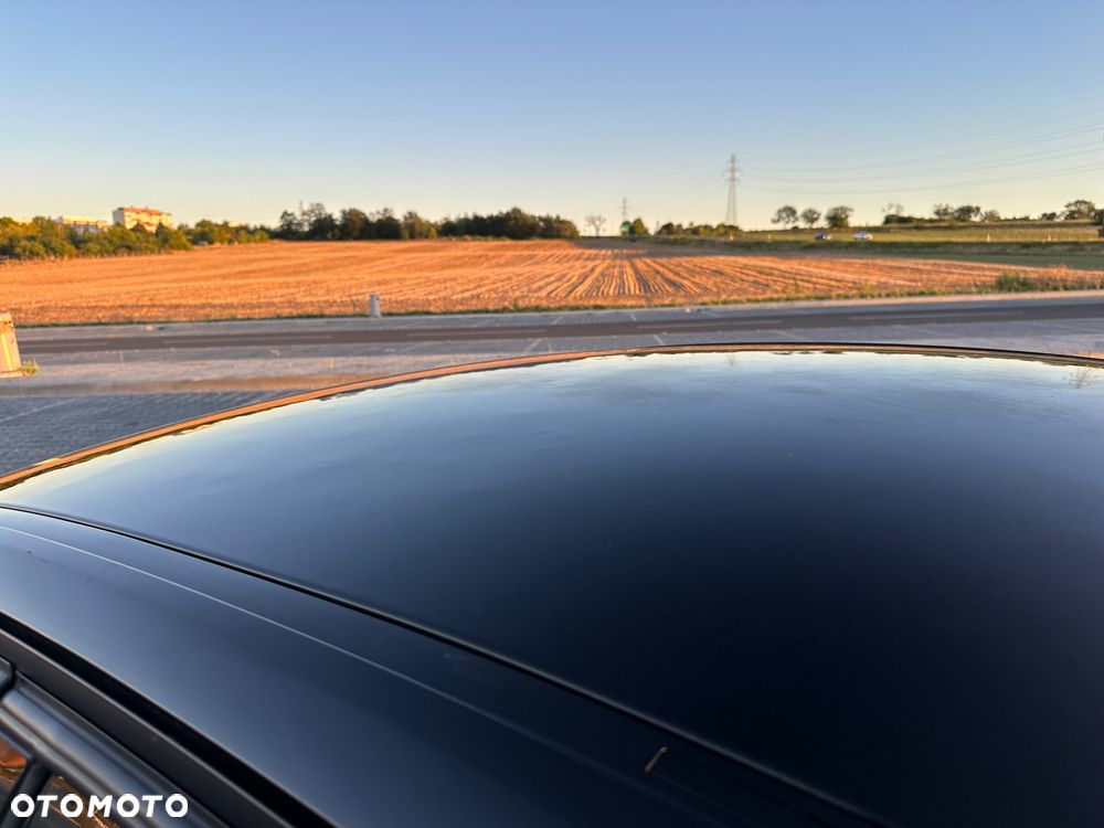 BMW Seria 3 320i - 29