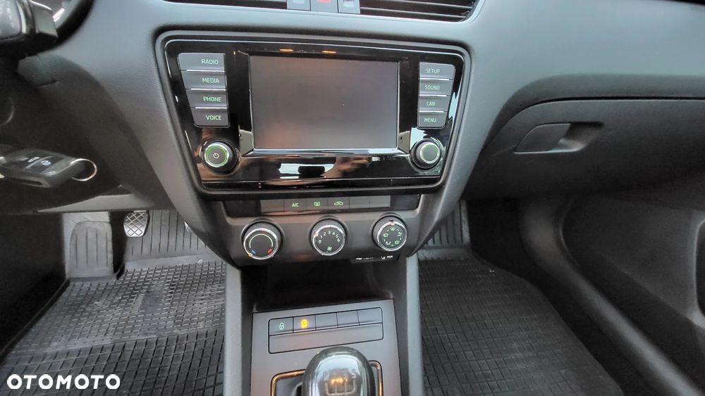 Skoda Octavia 1.6 TDI Active - 14
