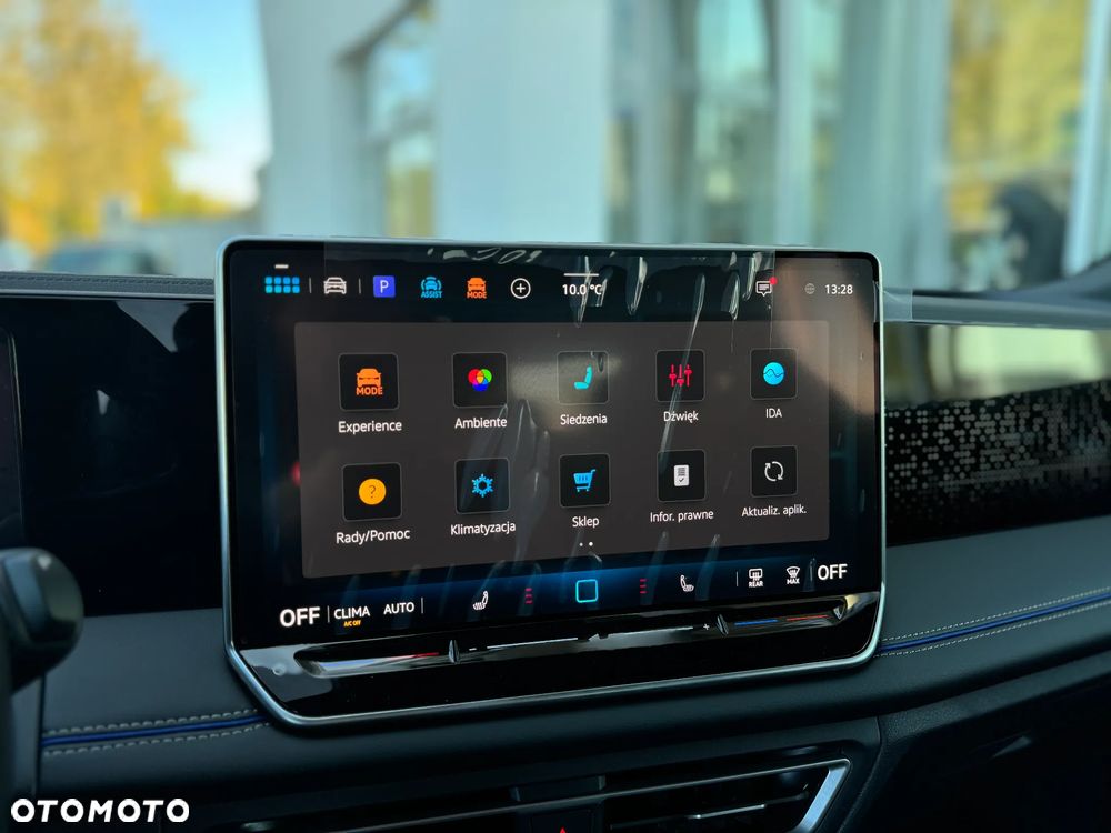 Volkswagen Tiguan 1.5 eHybrid PHEV 150kW R-Line Plus DSG - 17