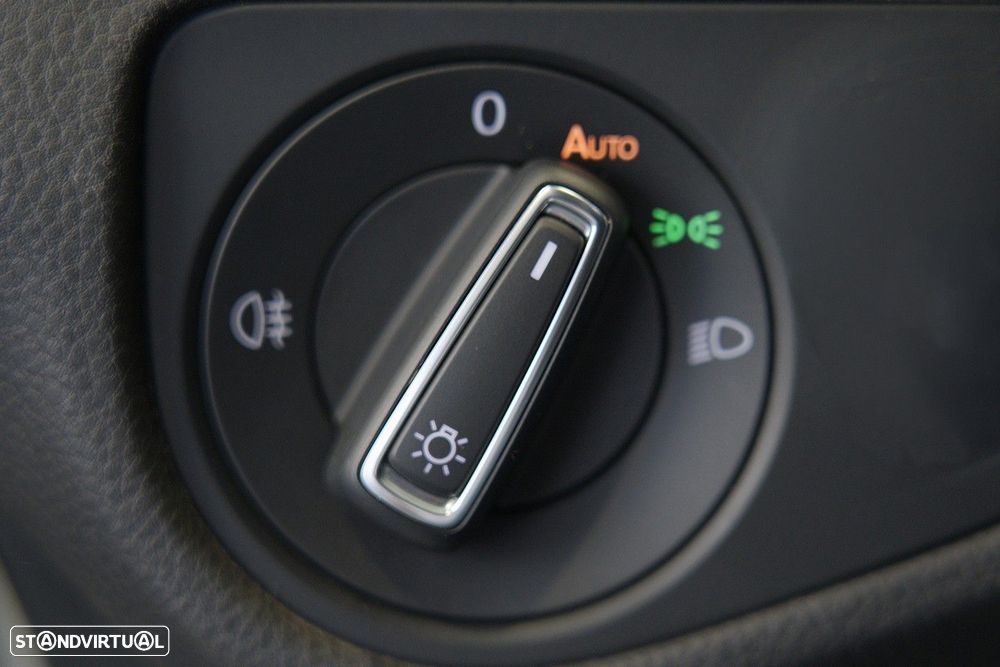 VW e-Golf AC/DC - 21