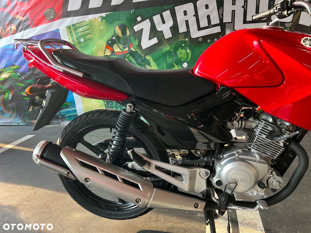Yamaha YBR - 12