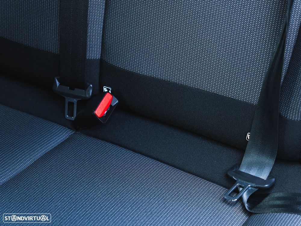 Citroën C3 1.2 PureTech C-Series - 24