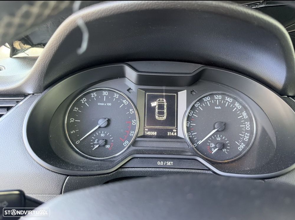 Skoda Octavia 1.6 TDI Greenline - 9