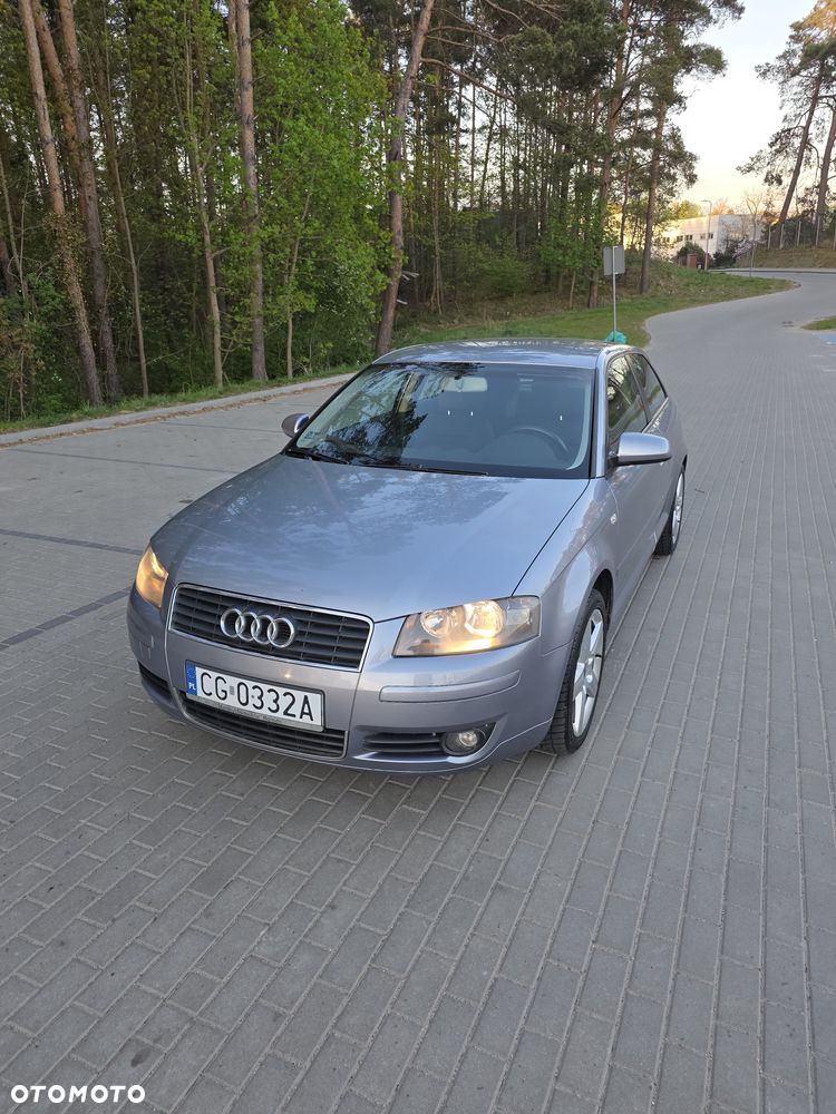Audi A3 3-drzwiowe 1.6 S Line Sportpaket plus - 1