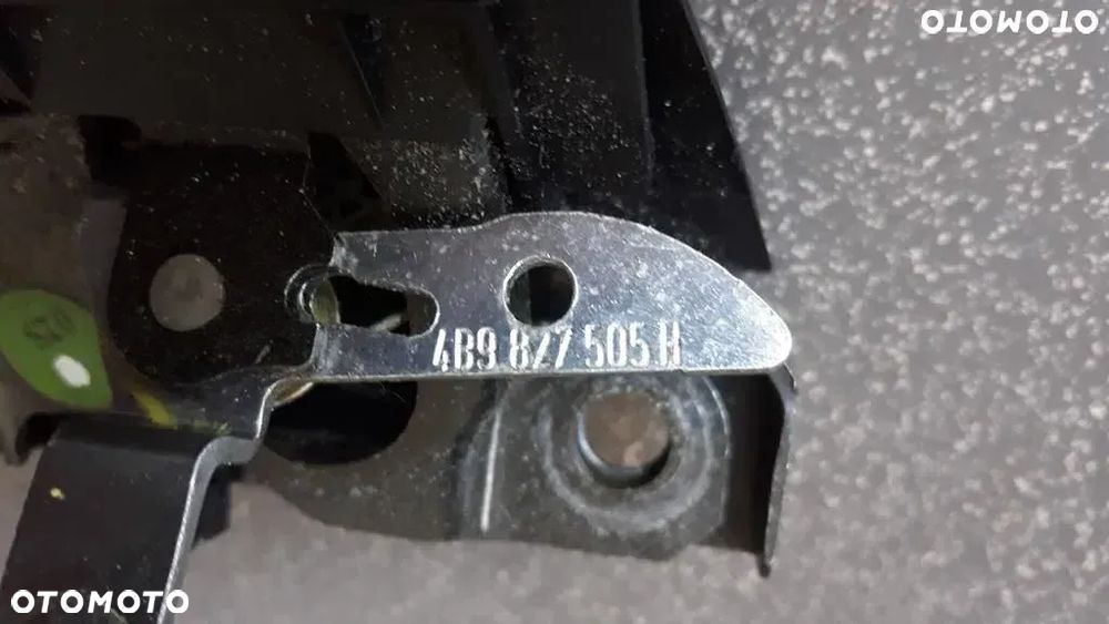 Zamek klapy Bagażnika Audi A4 B6 A6 C5 Kombi 4B9827505M - 3
