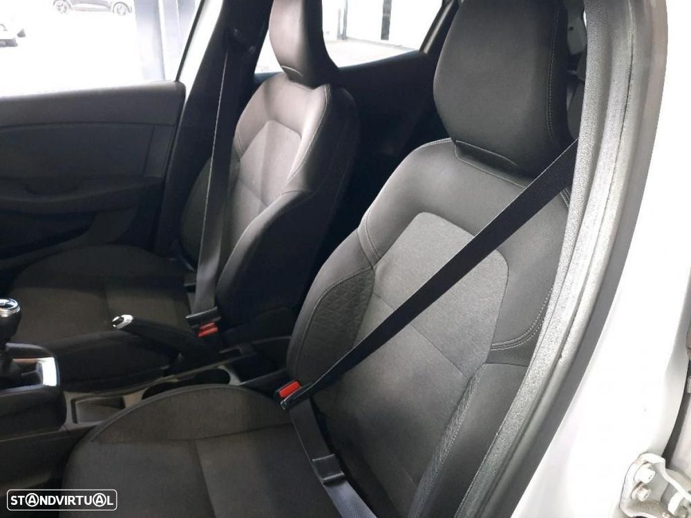 Renault Clio 1.5 Blue dCi Intens - 3