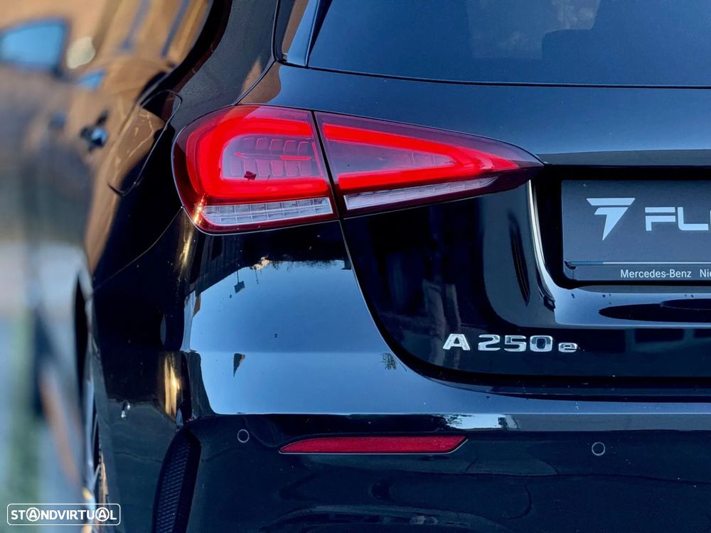 Mercedes-Benz CLA 250 e 8G-DCT Edition AMG Line - 29