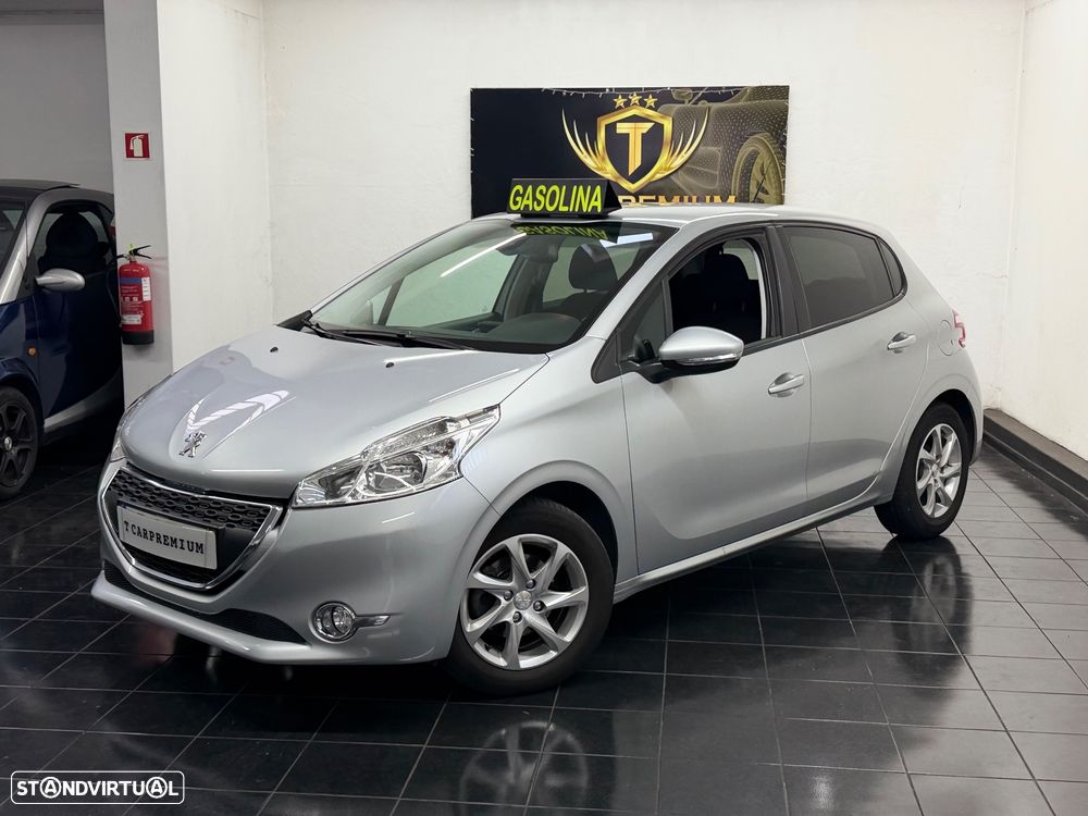 Peugeot 208 1.2 VTi Allure - 4