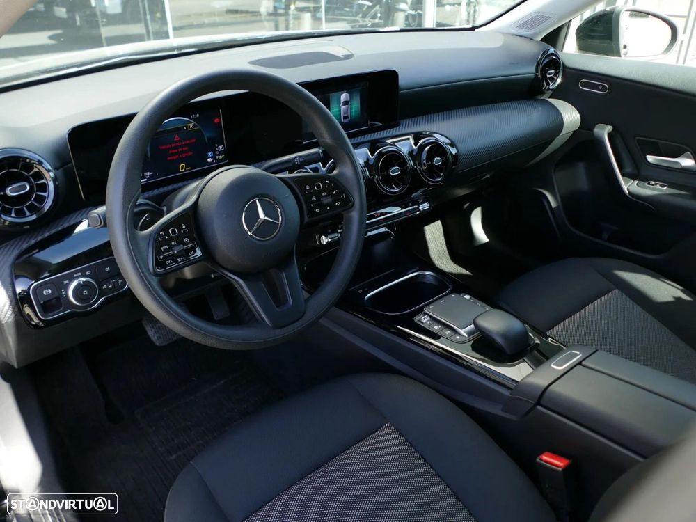 Mercedes-Benz A 250 Limousine e - 25