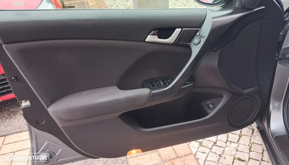 Honda Accord Tourer 2.2 i-DTEC Executive Advance - 17