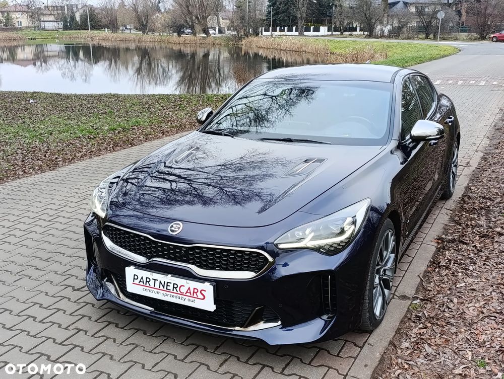 Kia Stinger 2.0 T-GDI GT Line - 1