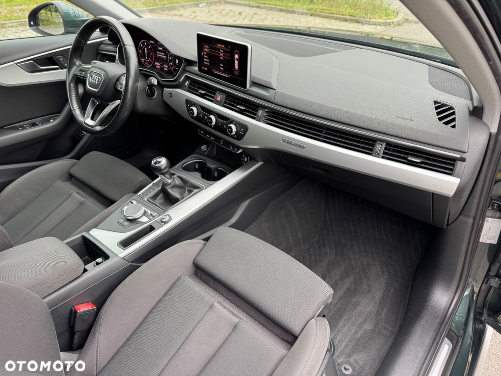Audi A4 Allroad 2.0 TDI Quattro S tronic - 23