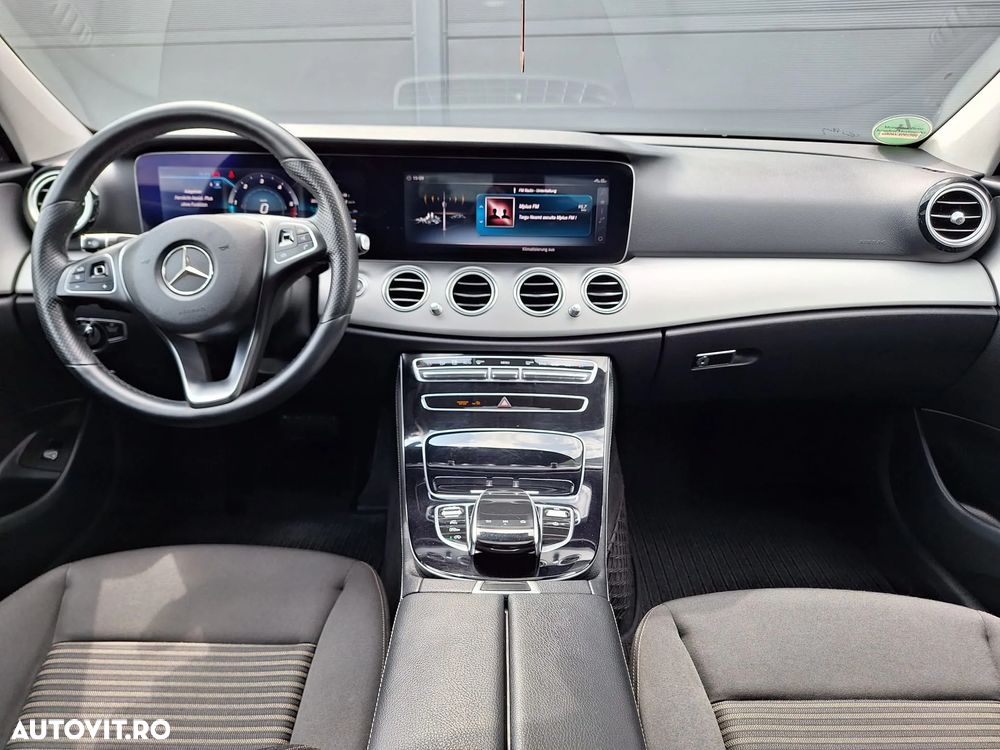 Mercedes-Benz E 220 d 9G-TRONIC - 20