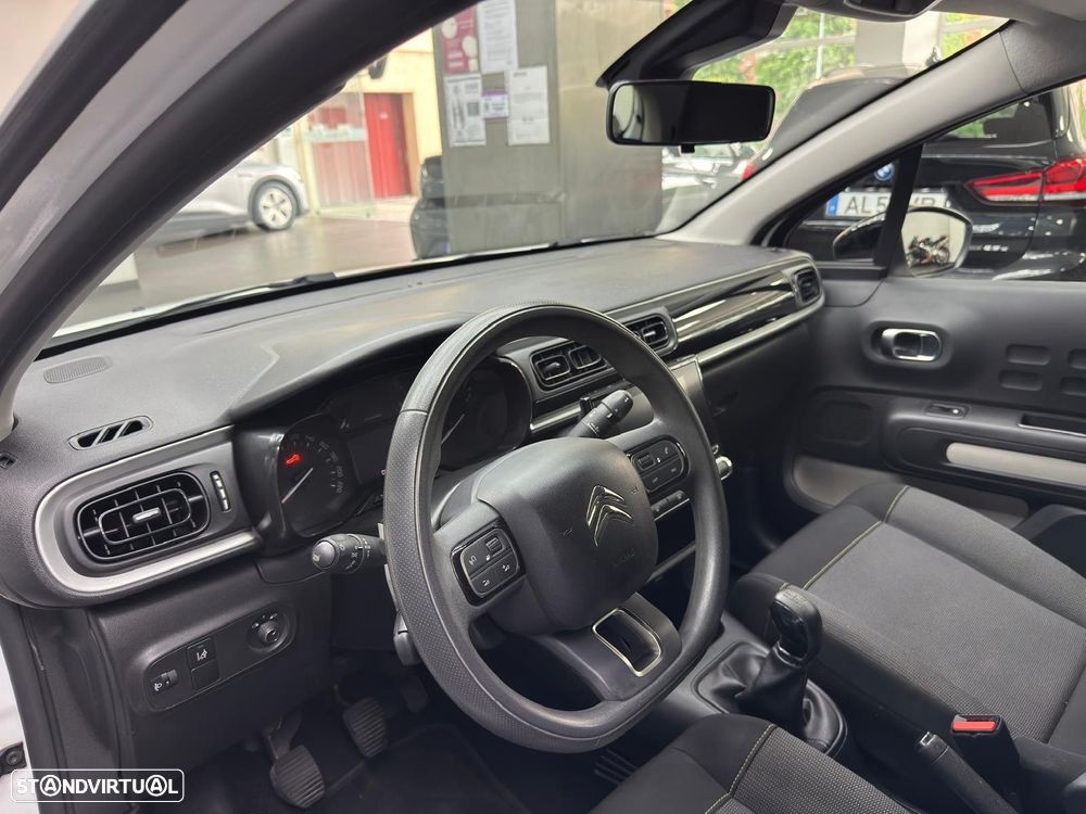 Citroën C3 1.2 PureTech Shine - 18