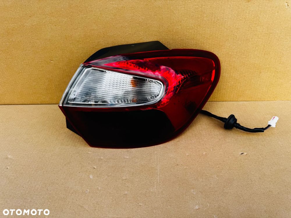 LAMPA HYUNDAI I10 III 3 PRAWA TYŁ TYLNA - 2