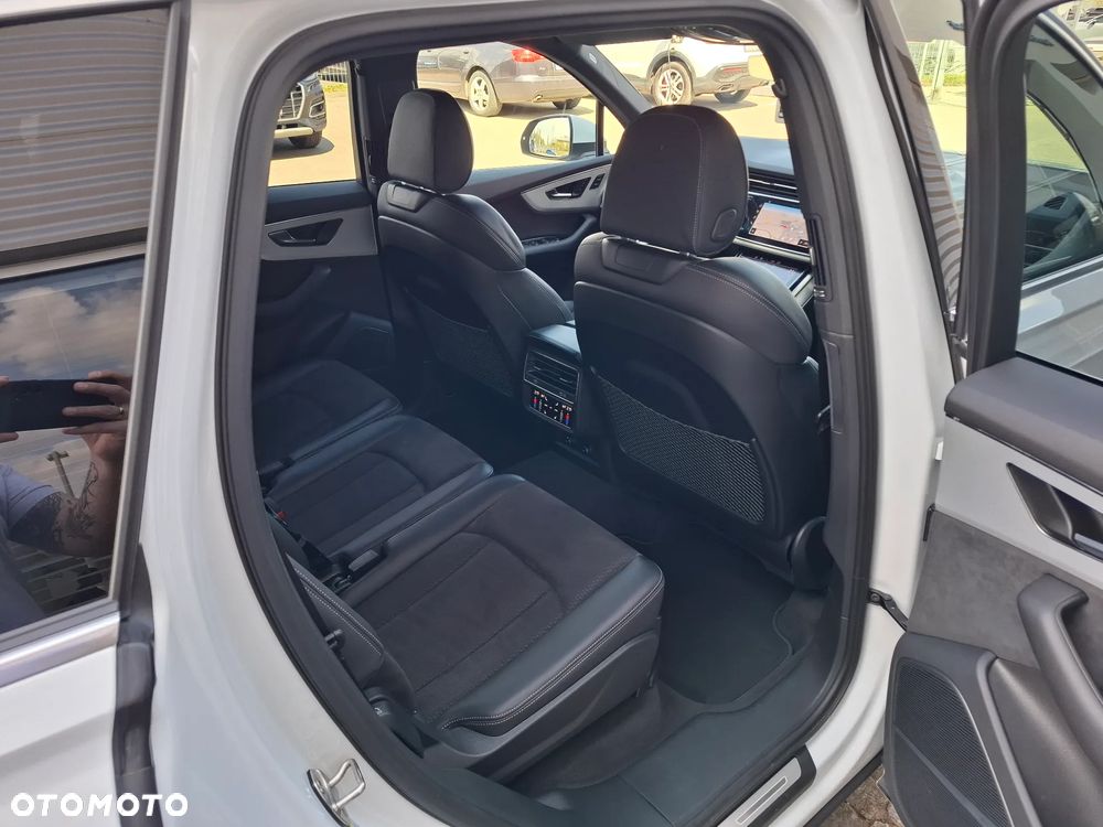 Audi Q7 - 13