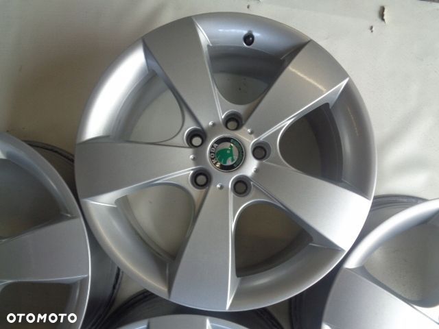 Felgi Aluminiowe 17 OE Skoda Octavia Vw 7J ET54 5X112 - 4