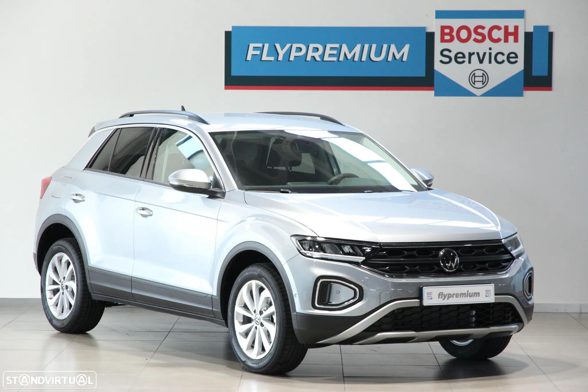 VW T-Roc 1.0 TSI Urban - 1