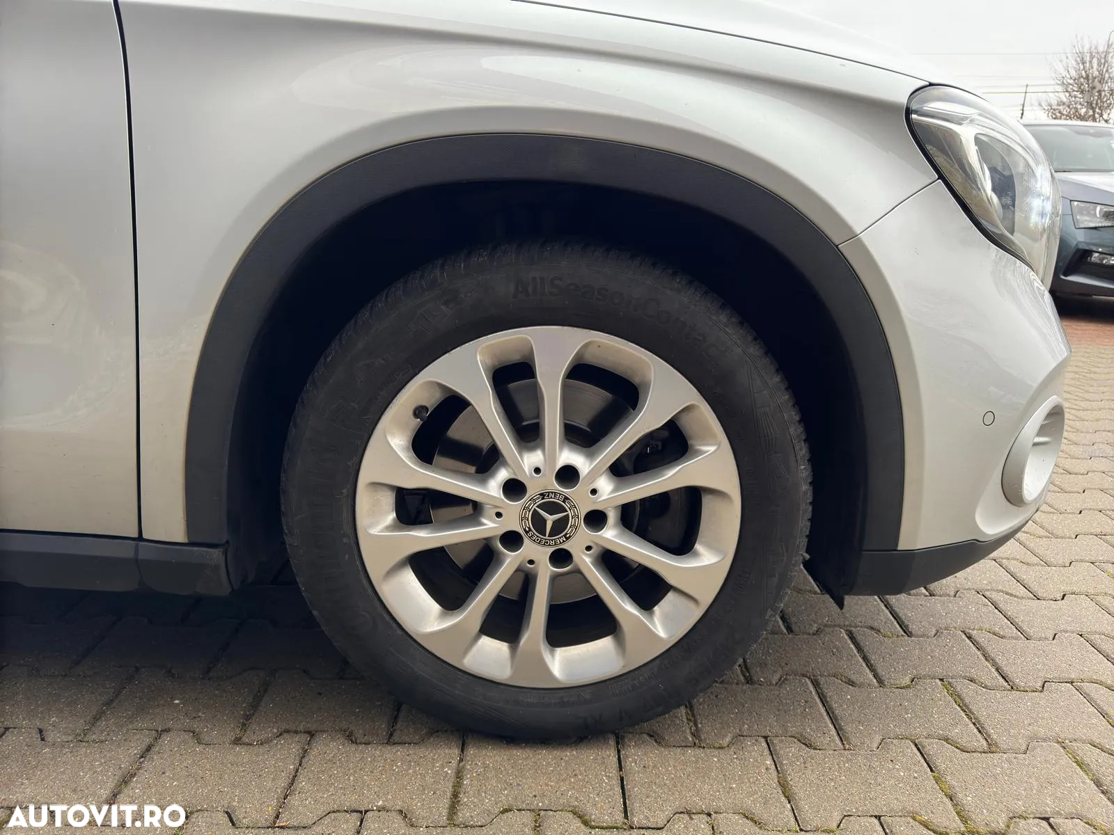 Mercedes-Benz GLA 250 4Matic 7G-DCT Peak Edition - 10