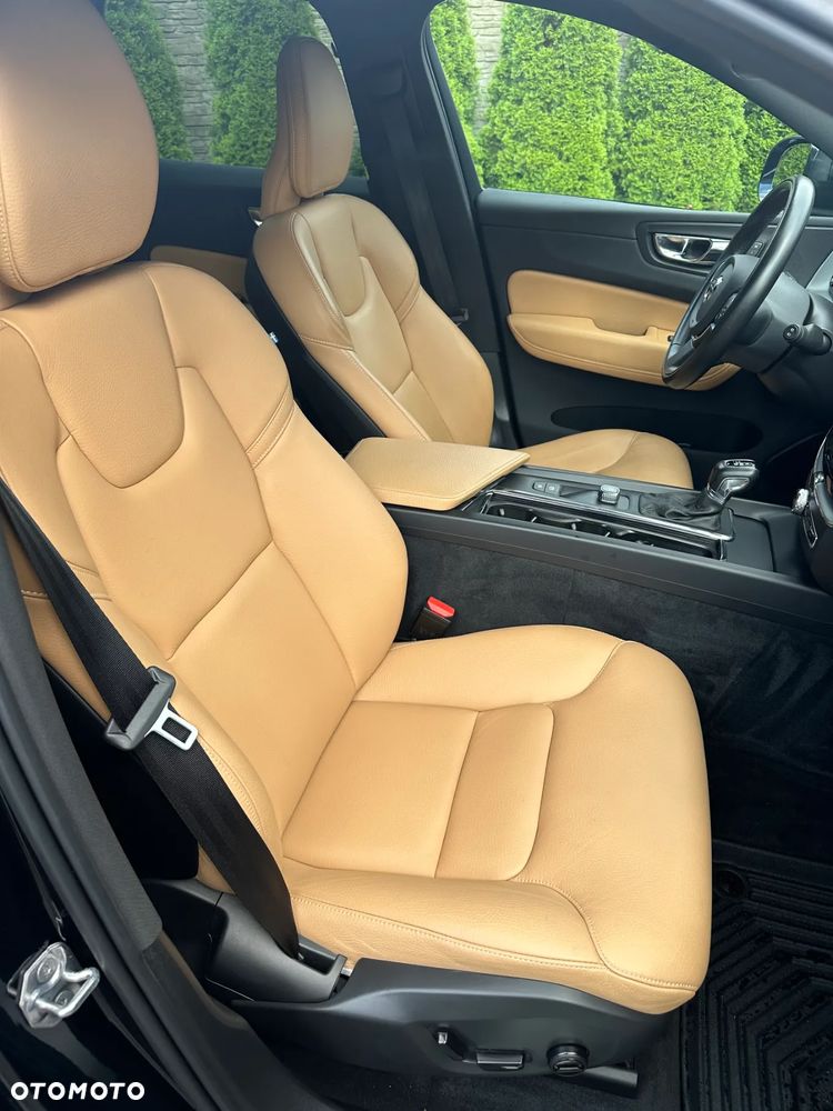 Volvo XC 60 - 10
