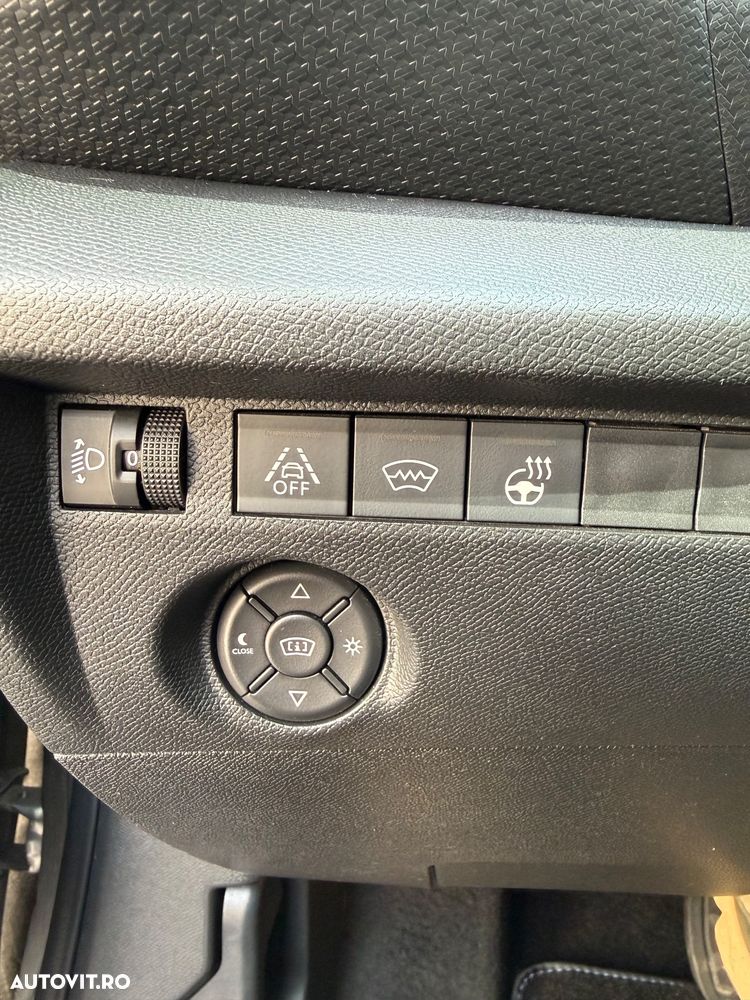 Citroën C4 1.2 PureTech S&S EAT8 Feel - 4