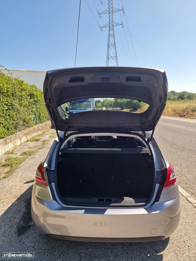 Peugeot 308 1.6 HDi Active - 5
