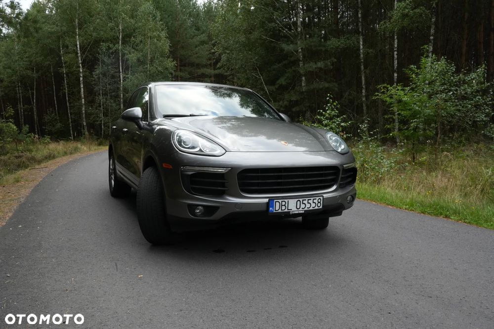 Porsche Cayenne - 3