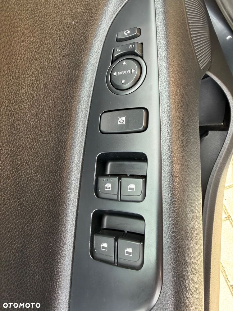 Kia Stonic 1.0 T-GDI 100 OPF Dream-Team Edition - 26