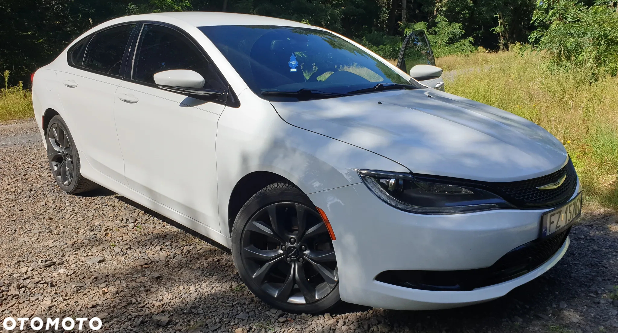 Chrysler 200 - 8