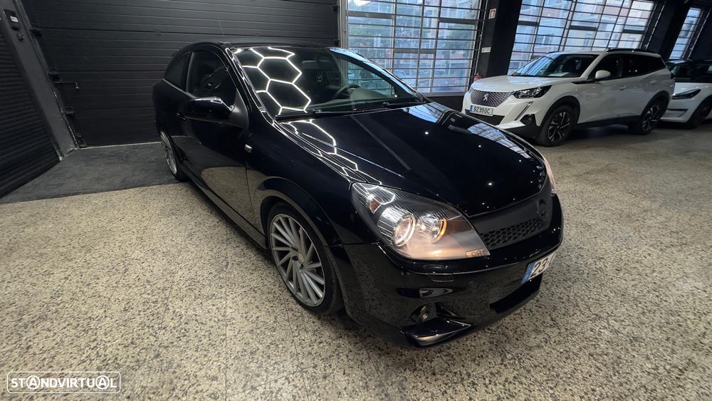 Opel Astra GTC 1.7 CDTI - 2
