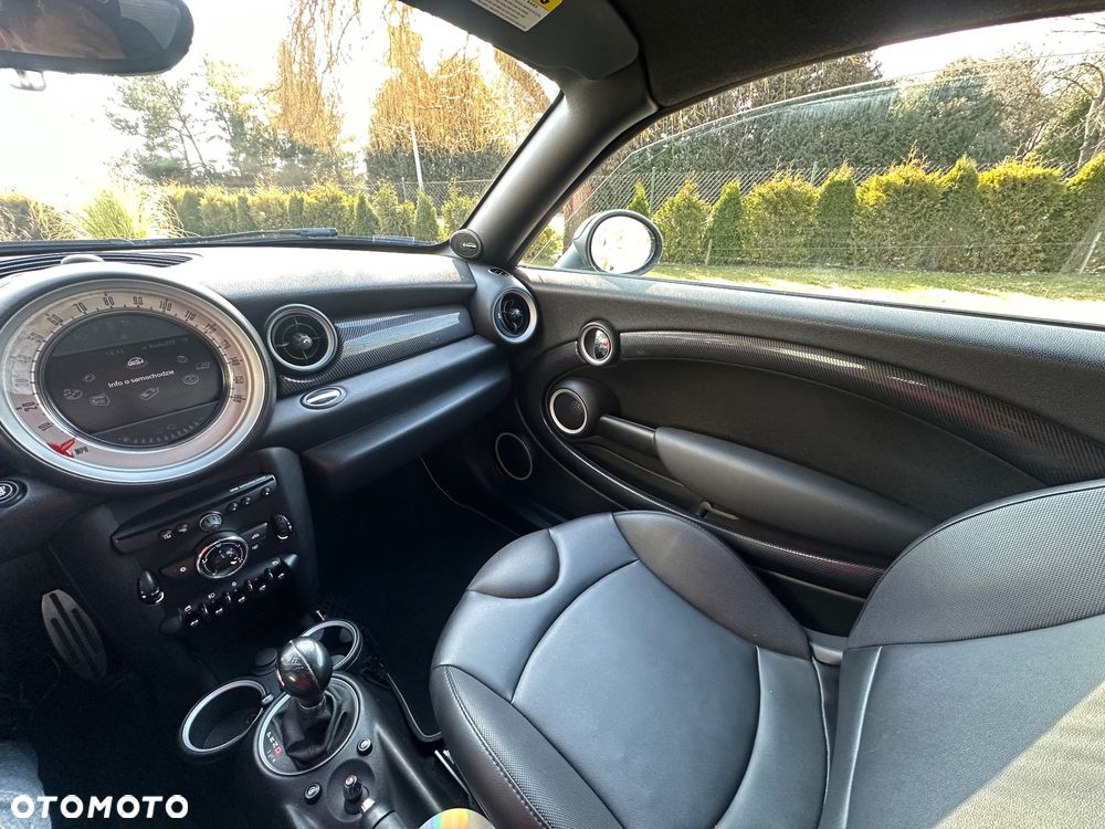 MINI Cooper S 50 Mayfair - 31