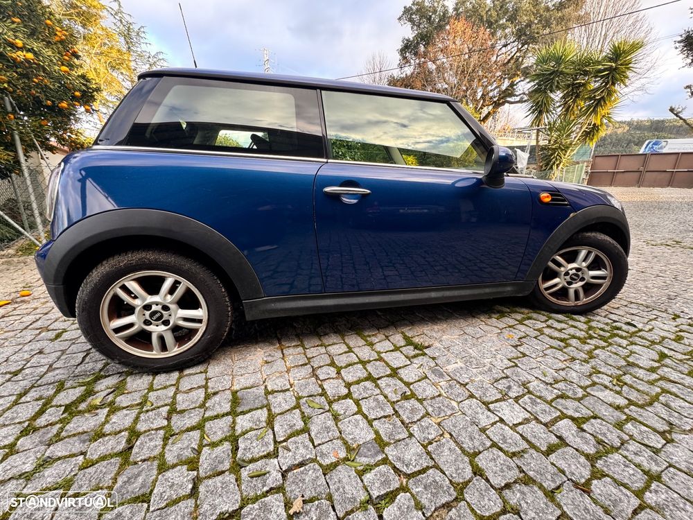 MINI 3 Portas Cooper D - 6