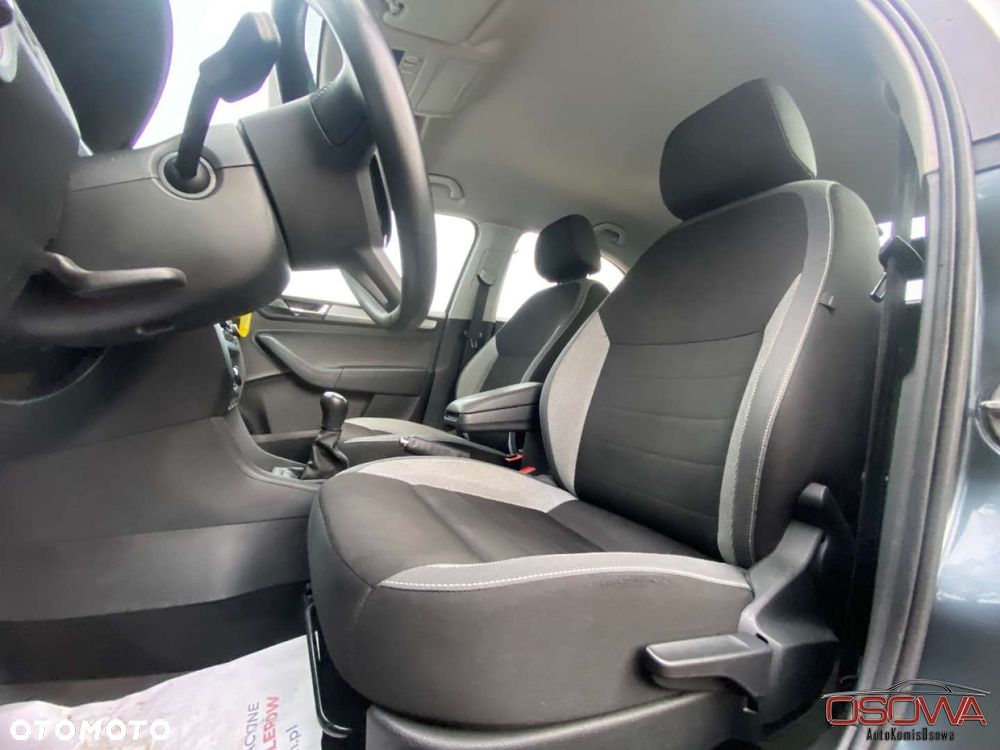 Skoda RAPID - 24