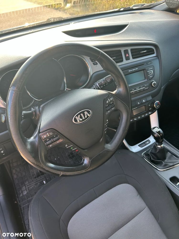 Kia Ceed 1.6 GDI L - 9