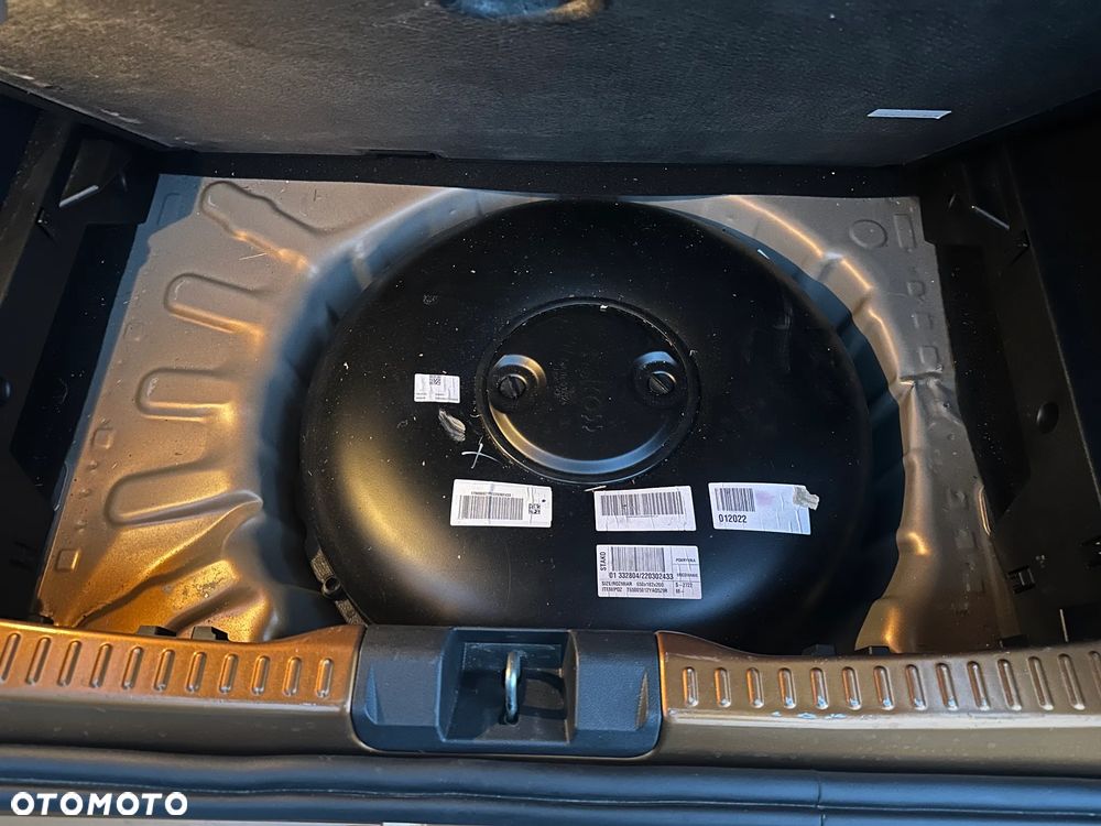 Dacia Sandero Stepway TCe 100 Prestige - 23
