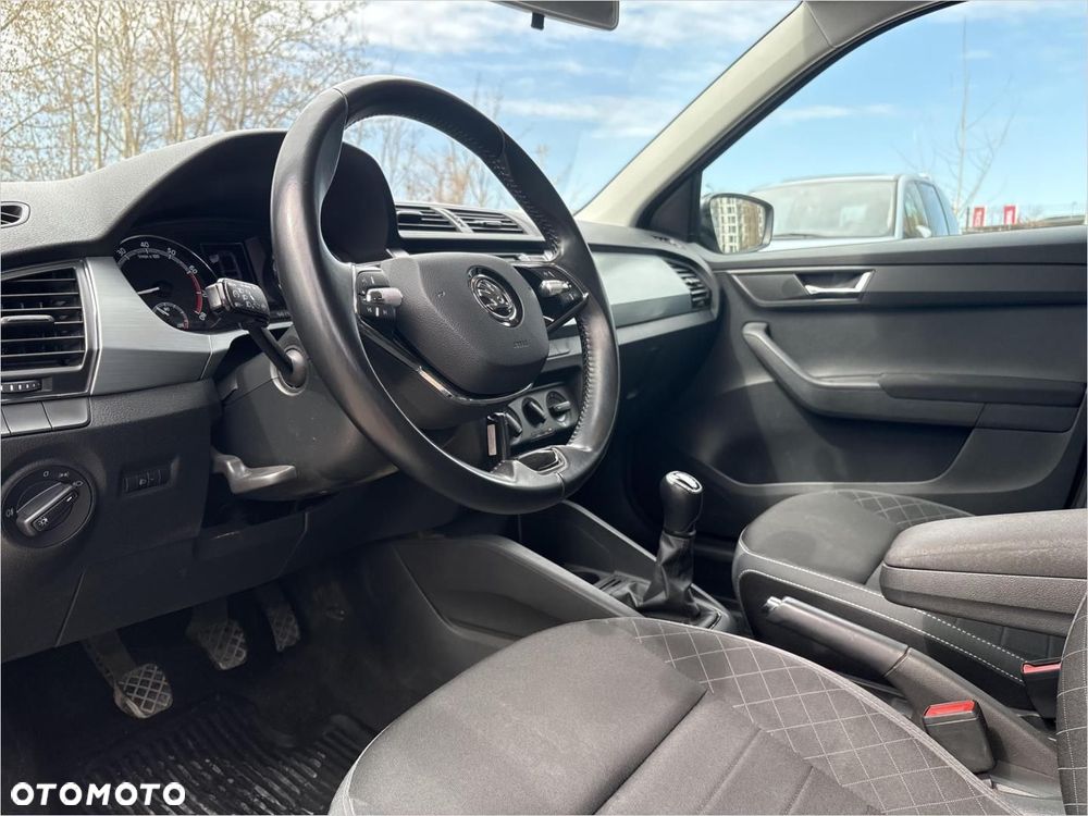 Skoda Fabia 1.0 TSI Ambition - 9