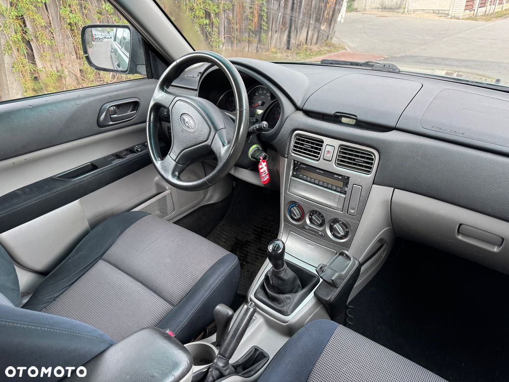 Subaru Forester 2.0X Celebration - 10