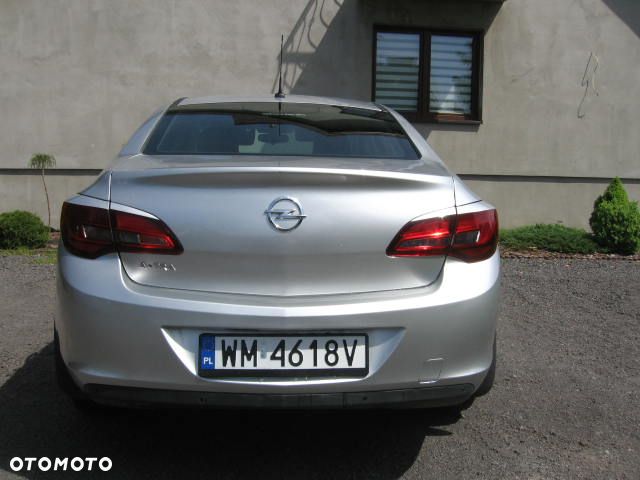 Opel Astra 1.6 Essentia EU6 - 10