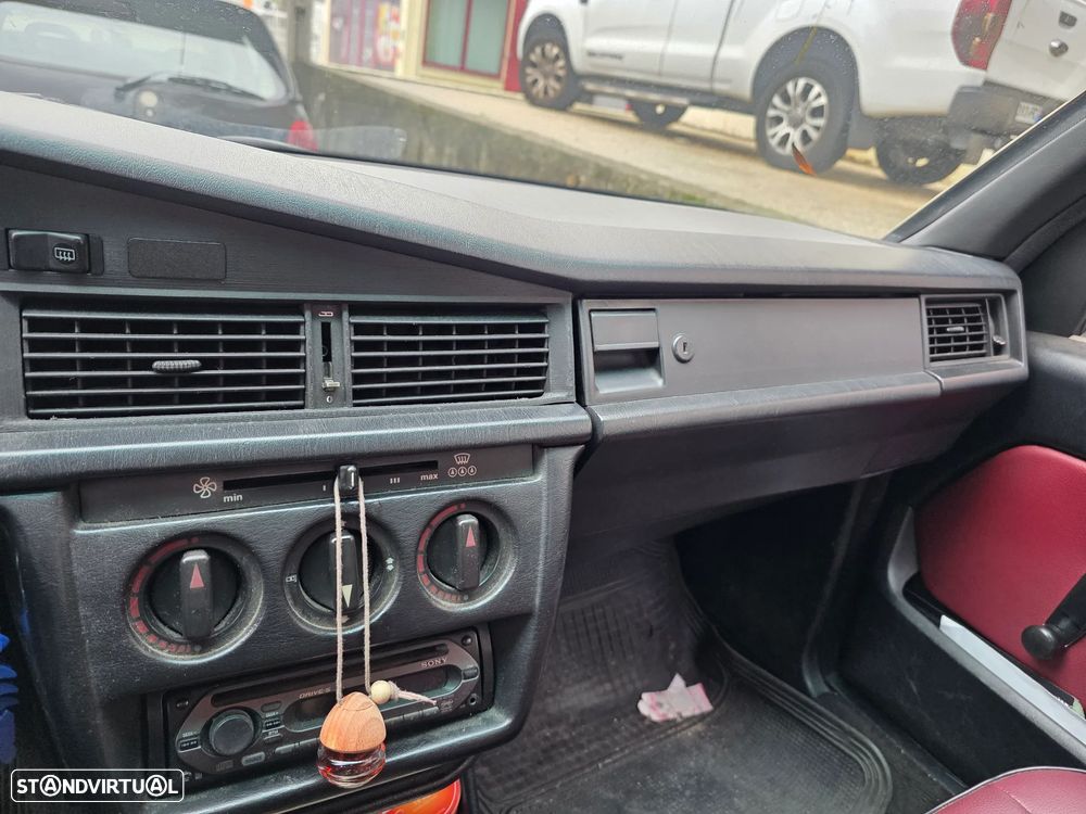 Mercedes-Benz A 190 - 10